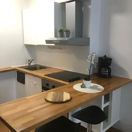 Starhomes B16 Huoneisto